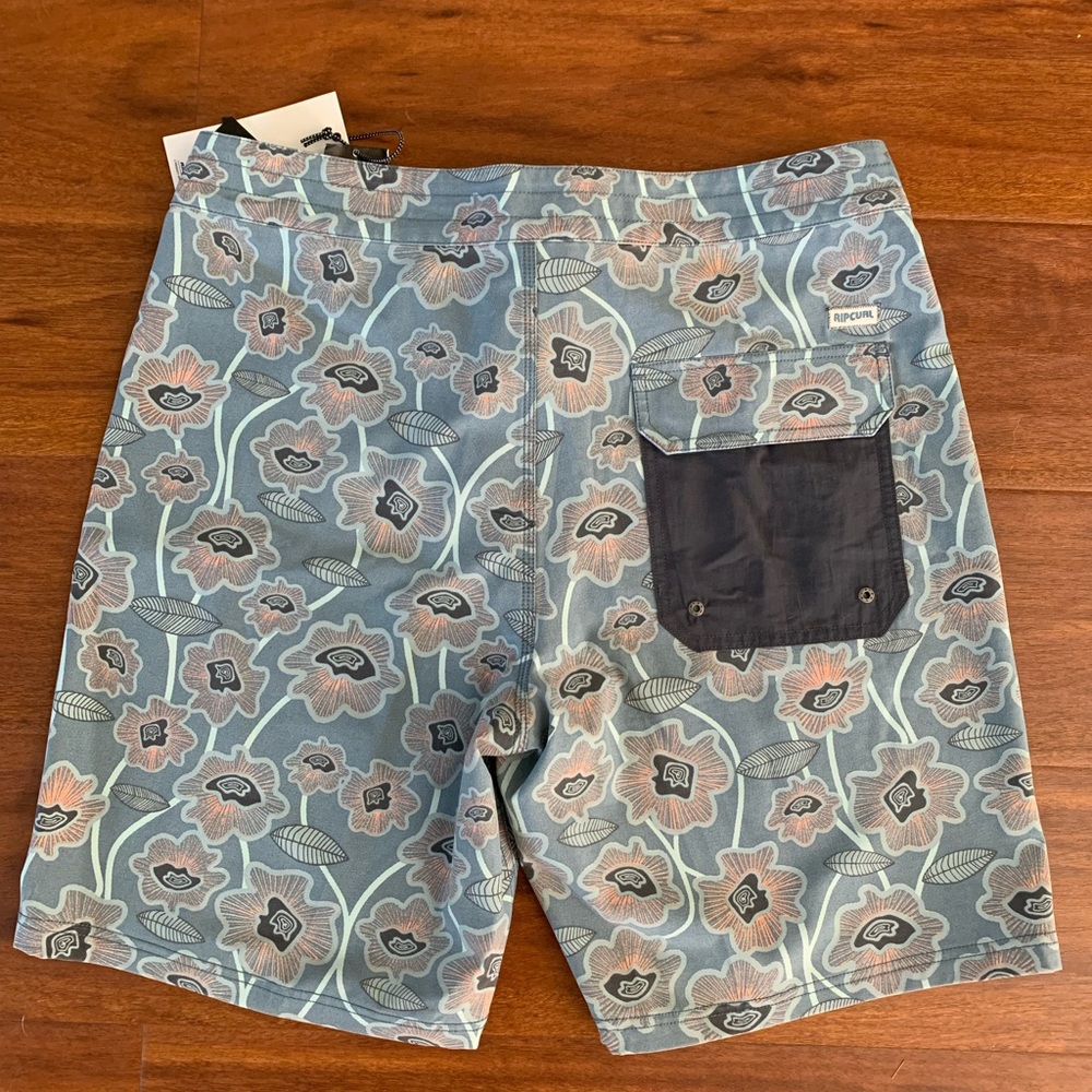 Rip Curl Board Shorts 19”